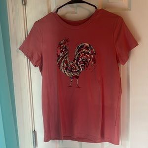 Adorable pink rooster t-shirt!🐓💕